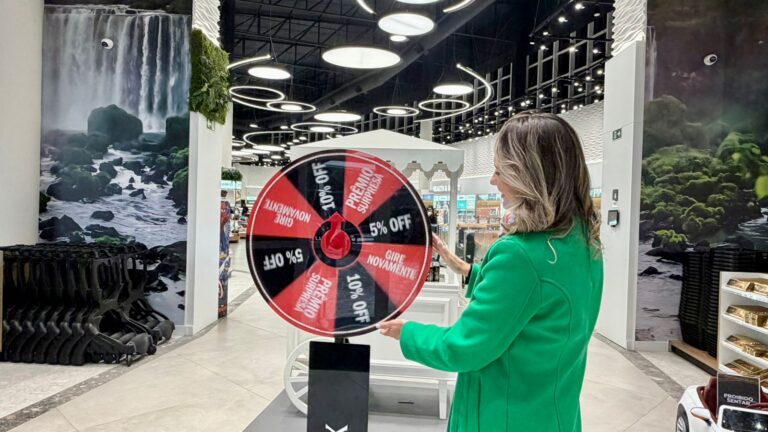 Luryx Duty Free lança campanha com prêmios e descontos durante a Copa do Mundo